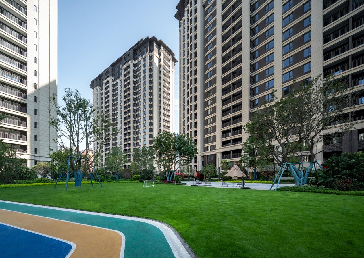 龙湖·春江天玺,醉美园林社区,实景现房品质可"鉴"