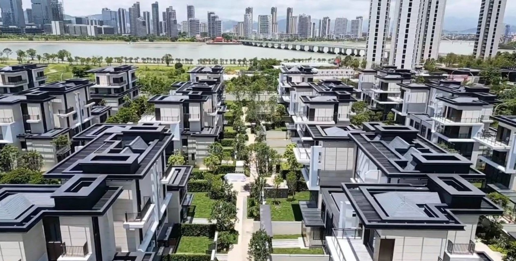 特房樾琴墅：一线临海景观位的收藏级墅区-厦门有房子网